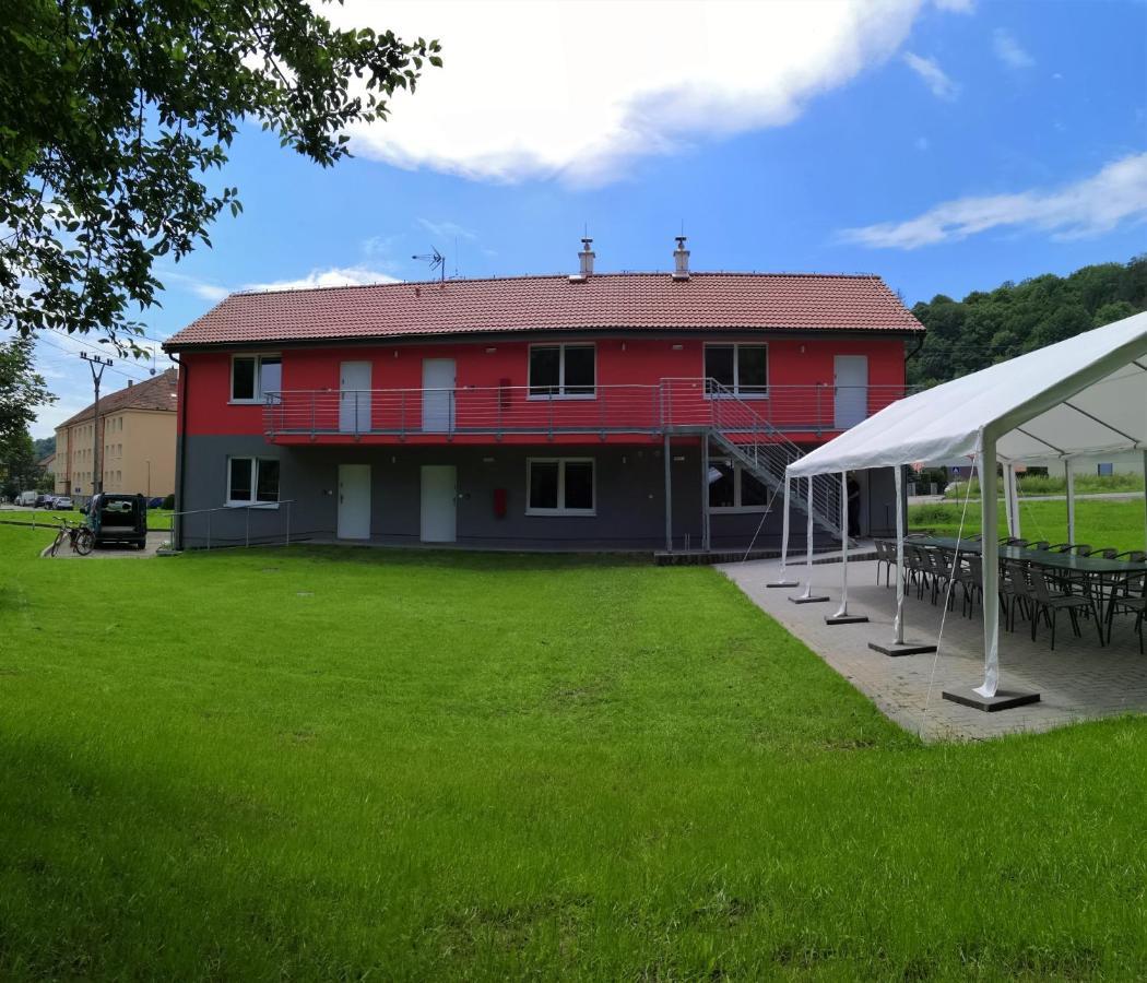 Penzion Sloup Экстерьер фото